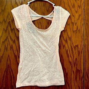 Small Pale Pink Rue21 T-shirt Floral Design